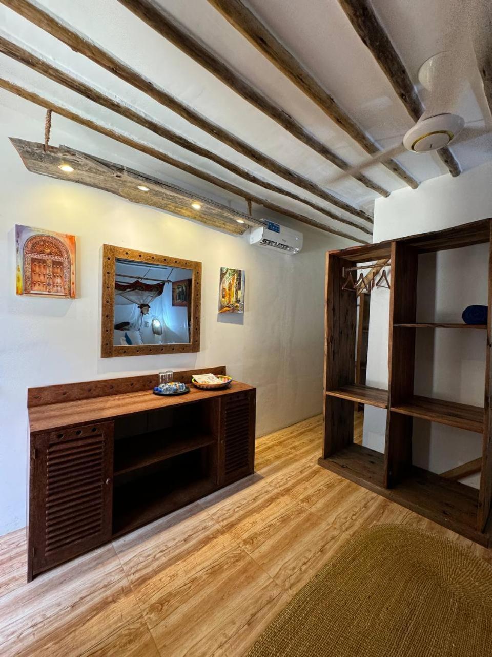 Bitcoin Zanzibar Hotel Michamvi Kae