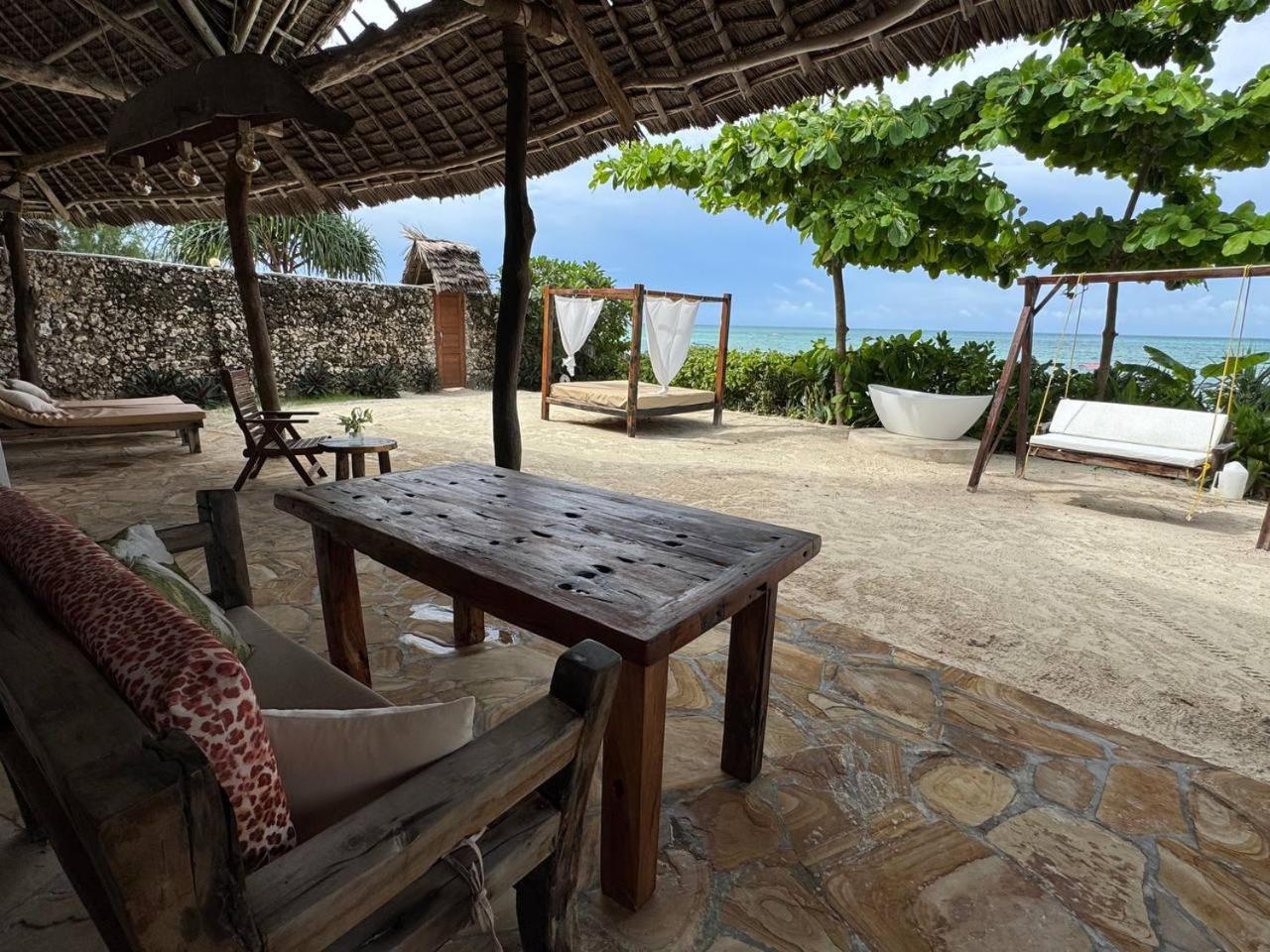 Bitcoin Zanzibar Hotel